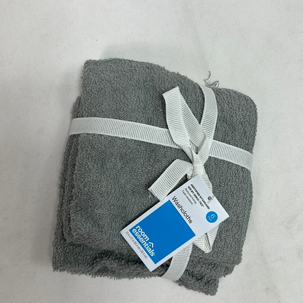 #2165 Room Essentials 3 Pack Gray Washcloths | Size: OS
